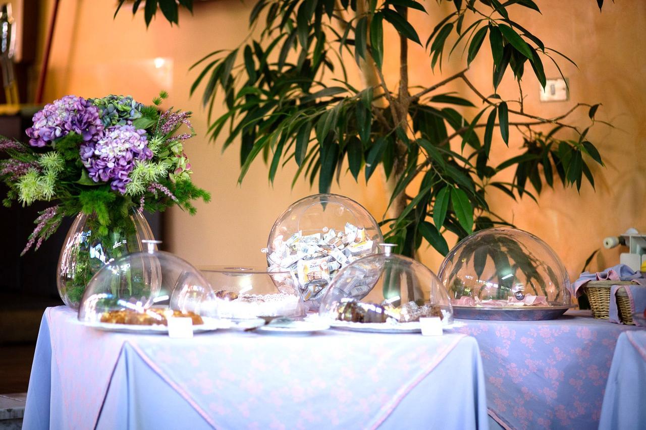 Hotel Villa Flora 보글리아스코 외부 사진